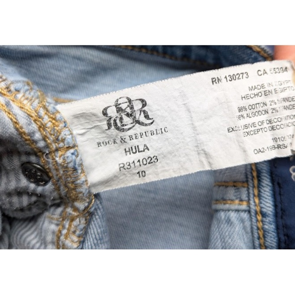 Rock & Republic Denim Shorts 10 Hula Edgy Distressed Grunge Shredded Festival - Picture 9 of 9